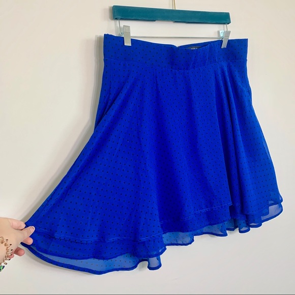 Torrid blue polka dot mini skirt - Picture 6 of 12